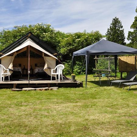 Guillerin Caravan And Glamping Hotel Sornac Exterior photo