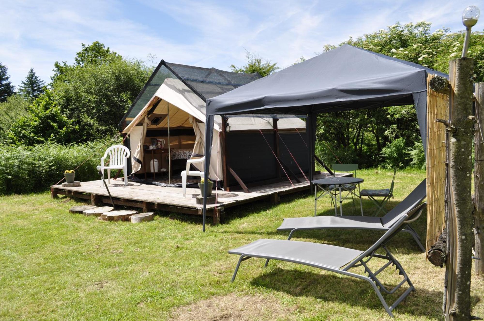 Guillerin Caravan And Glamping Hotel Sornac Exterior photo