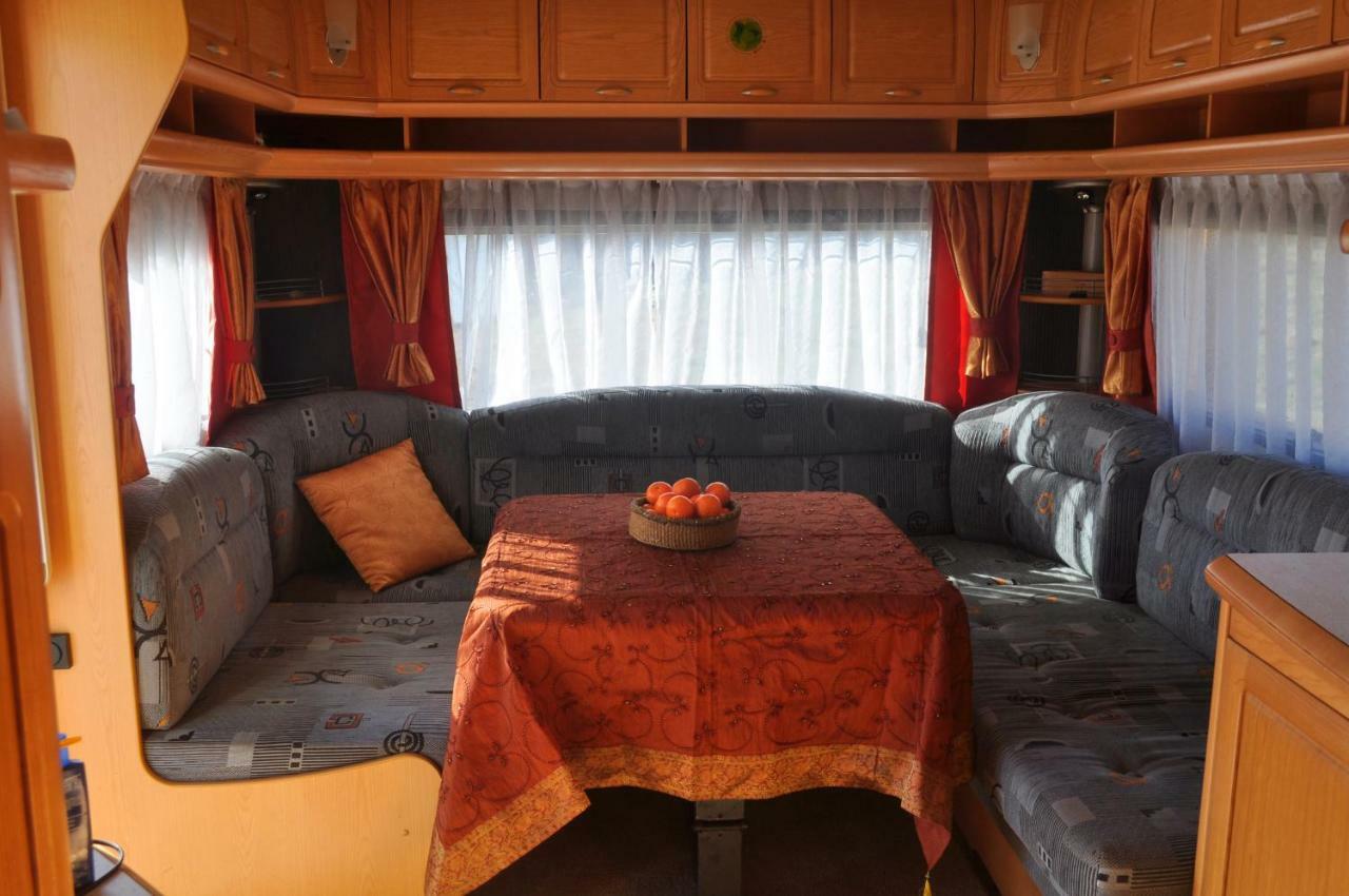 Guillerin Caravan And Glamping Sornac Exterior photo